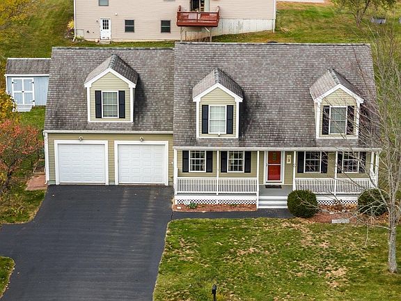 4th image of 11 Maize Drive