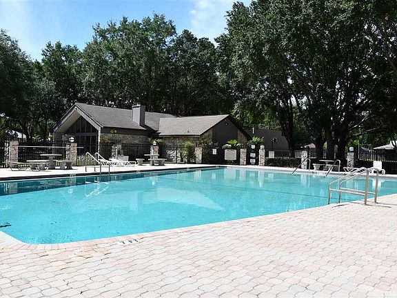 4th image of 3753 NW 53rd Ln