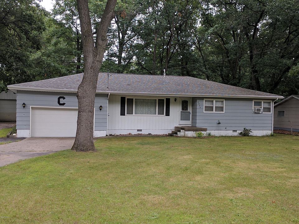 1st image of 2934 Oak Ln