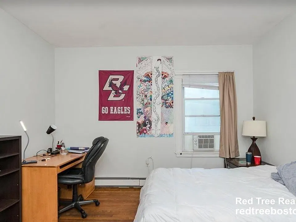 62 Algonquin Rd #1