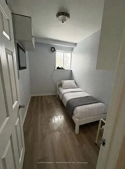 7465 Discus Cres — Photo 11
