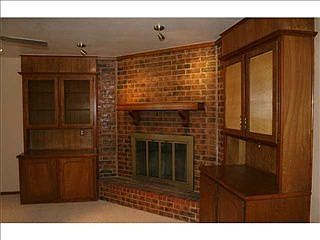 3rd image of 1801 Greenway Ct