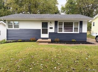 3581 Valleywood Dr, Saint Louis, MO 63114