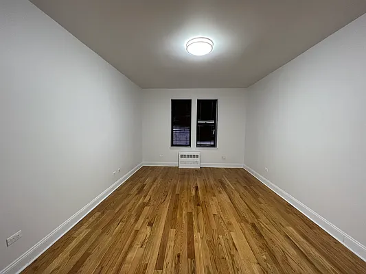 Rented by Compass | media 9