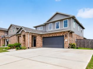 12119 Rushing Ridge Dr, Mont Belvieu, TX 77523
