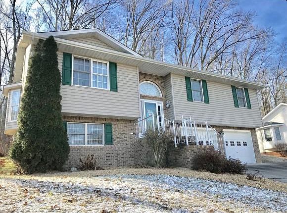 1st image of 179 Valley Crest Dr
