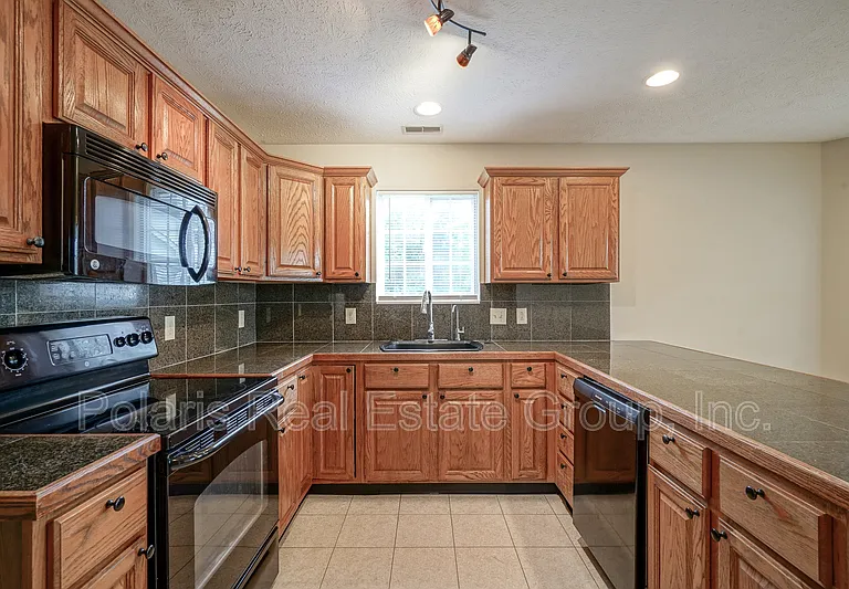3882 Cornwallis Ln — Photo 12