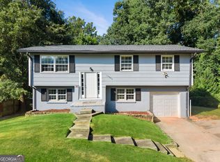 10555 Thrasher Rd, Jonesboro, GA 30238