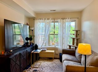 5722 N Ridge Ave APT 3S, Chicago, IL 60660