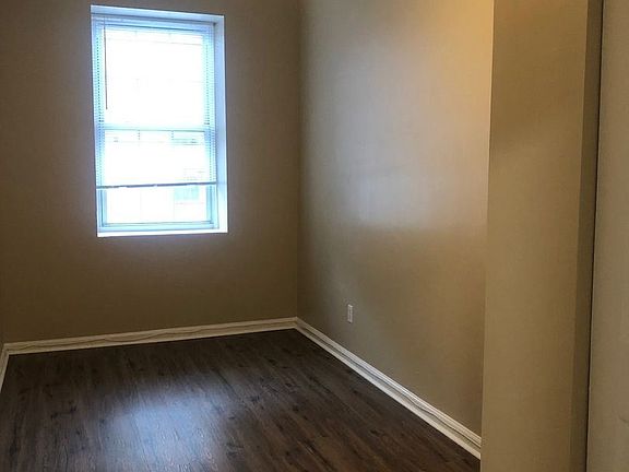 5th image of 1308 South St APT 2R