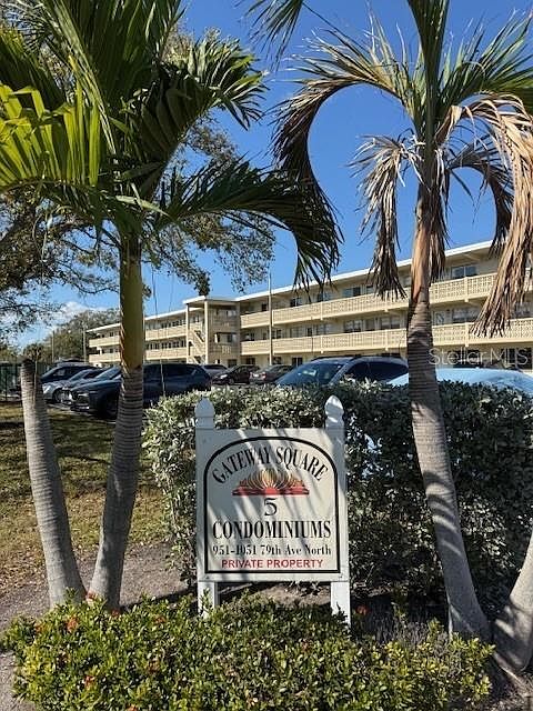 1051 79th Ave N APT 202, Saint Petersburg, FL 33702 | MLS