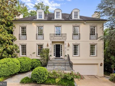 4853 Foxhall Cres NW, Washington, DC, 20007