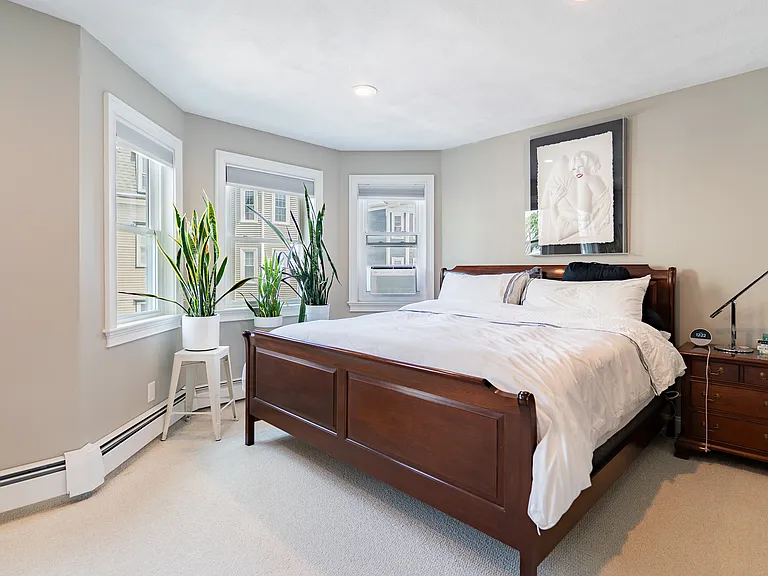 453 E 8th St #453 — Photo 7