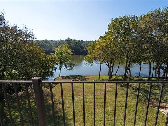 2nd image of 6515 Edgewood Ct