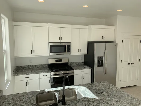 2475 W 350 N, Hurricane, UT 84737