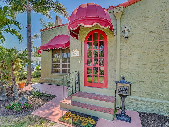 3rd image of 501 N Lakeside Drive