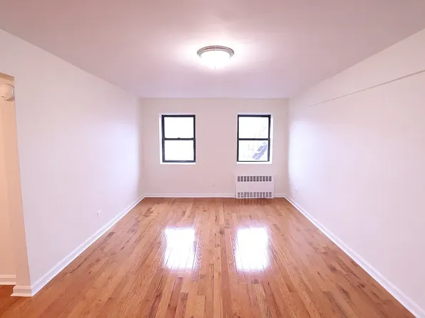 99-65 64th Rd APT 3K, Rego Park, NY 11374