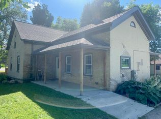 4241 W Hawthorne Dr, West Bend, WI 53090