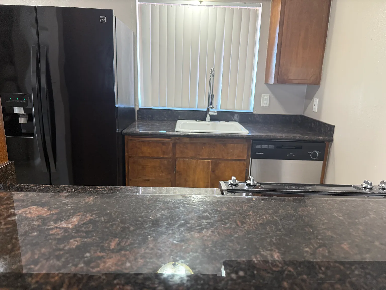 Evergreen Park Apartments — Photo 3