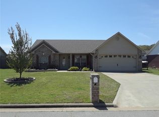 2605 Red Oak Dr, Van Buren, AR 72956
