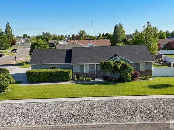 1554 Avon Ln, Idaho Falls, ID 83401