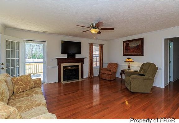 5th image of 5388 S 40th Dr