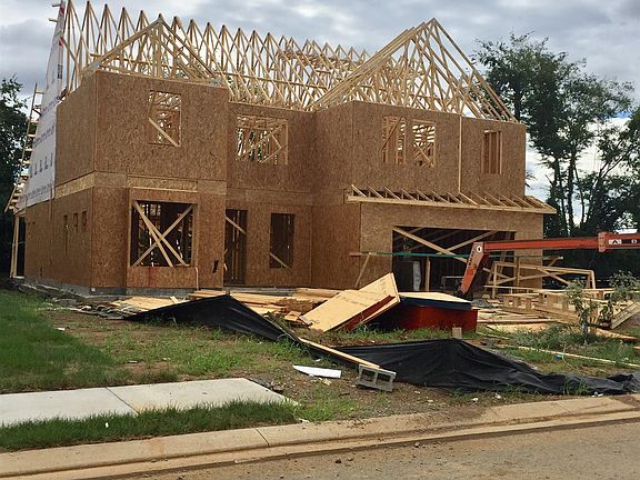2nd image of 4958 Saint Ives Dr