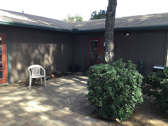 3rd image of 11290 E Circle Dr