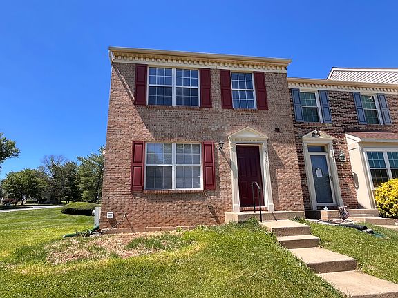 4th image of 3301 Betterton Cir