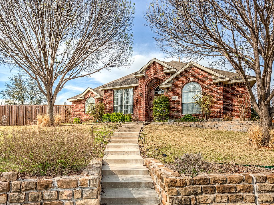 1st image of 2405 Briarcliff Dr
