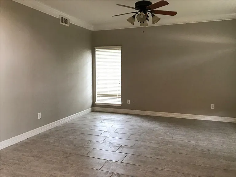 5722 Fort Sumter Ln — Photo 12