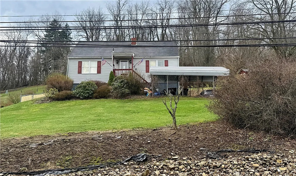 270 Broadlawn Dr photo 1