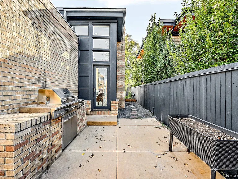 4815 E 6th Avenue Pkwy — Photo 35