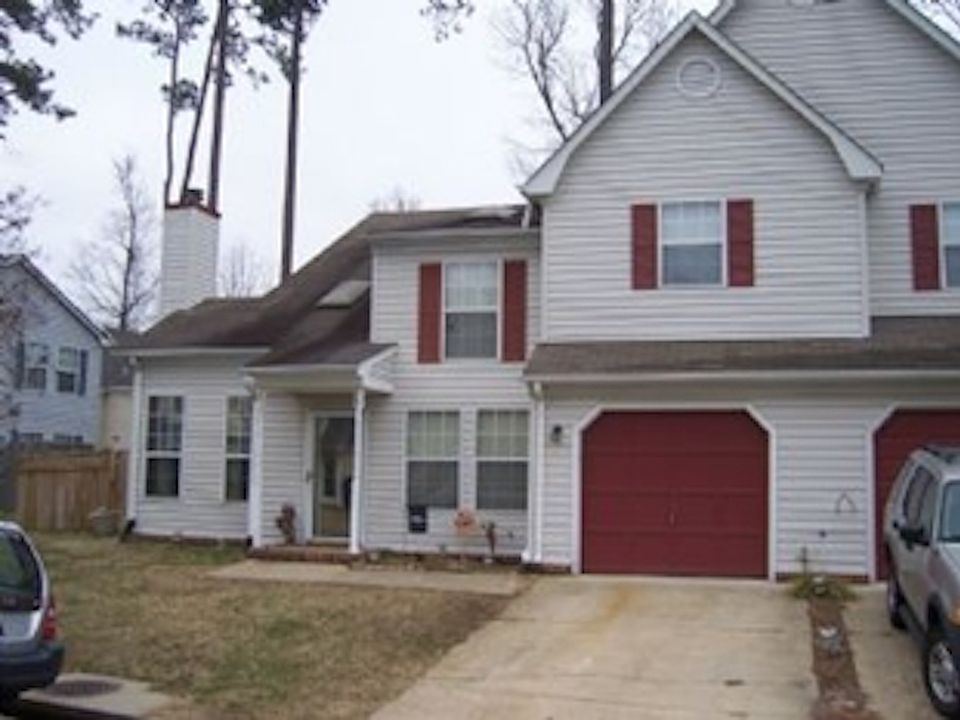 1st image of 322 Ferguson Bnd