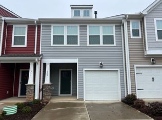 213 Keel Ln, Simpsonville, SC 29681