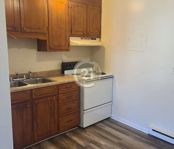 1441 Kingston Ave #1 — Photo 6