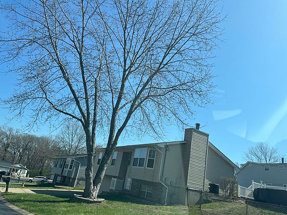 2nd image of 1821 Hilltop Village Ln