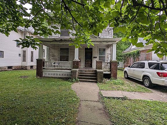 2nd image of 1207 N Jefferson Ave