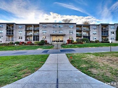 308 Meadowside Road APT 101, Milford, CT, 06460
