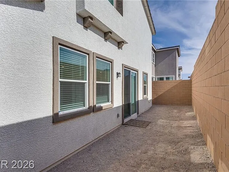 10728 Rhinehill Ave — Photo 15