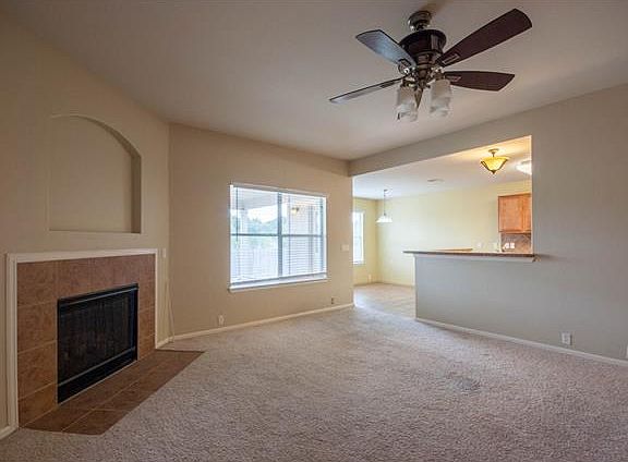 5th image of 833 Sweet Gum Dr