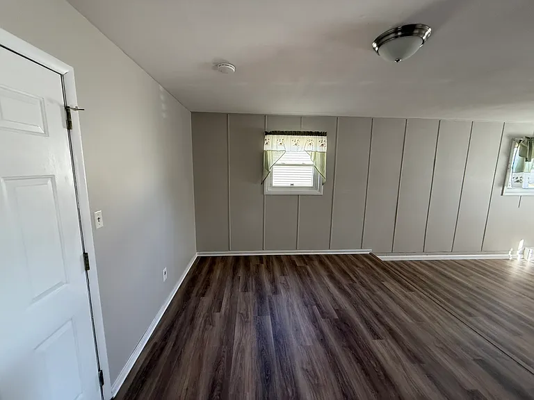 4126 W Belle Ave — Photo 11