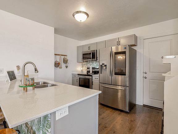 3rd image of 5113 W Dolce Ct