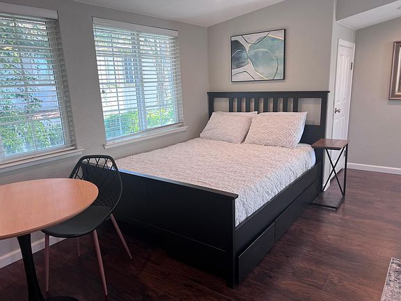 2nd image of 1115 Valley Glen Dr #2