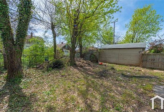 3rd image of 13302 Melzer Ave