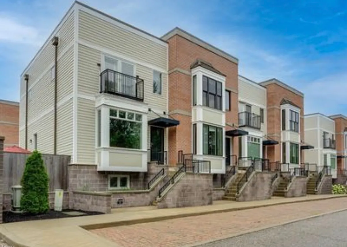 2 bed, 1544 sqft, $3,000 — Photo 1