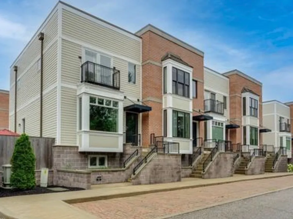 45 Atterbury Blvd