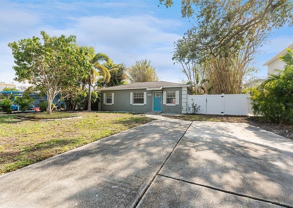 1st image of 4724 W LAWN AVENUE