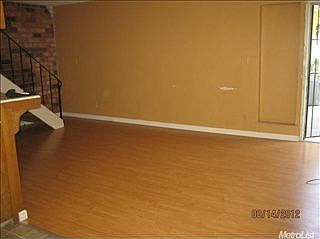 3rd image of 2912 Peachtree Dr Unit 3