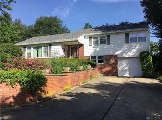 3300 Calumet Rd, Ludlow Falls, OH 45339